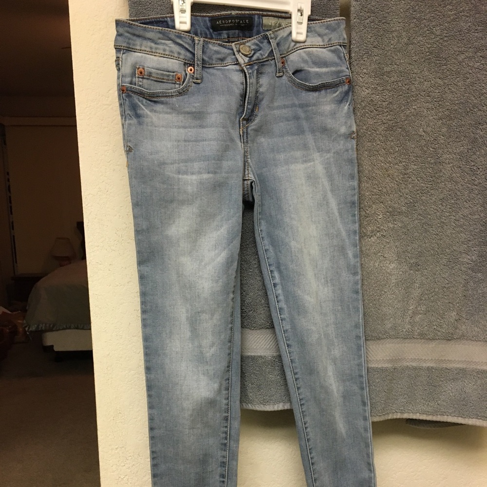Light wash Jeans